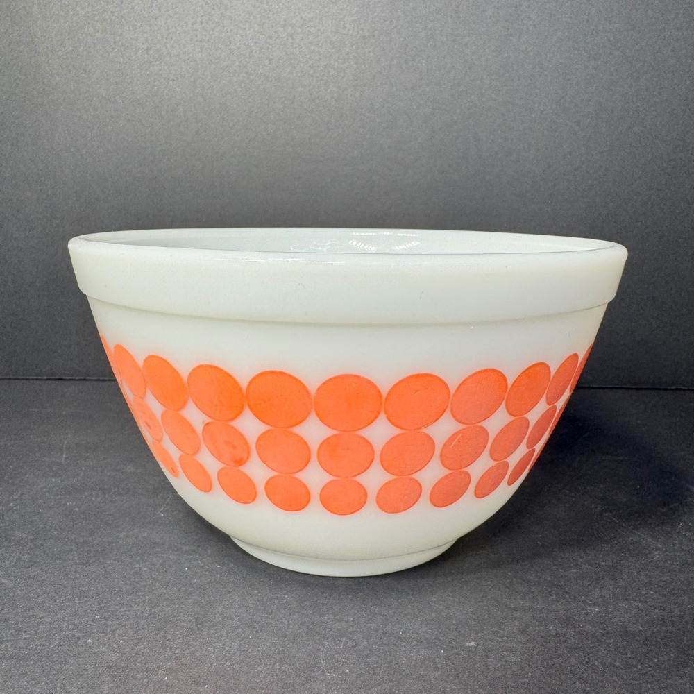 Vintage Pyrex #401 Orange New Dots 1.5 Pint Mixing Bowl Milk Glass MCM USA 1970s
